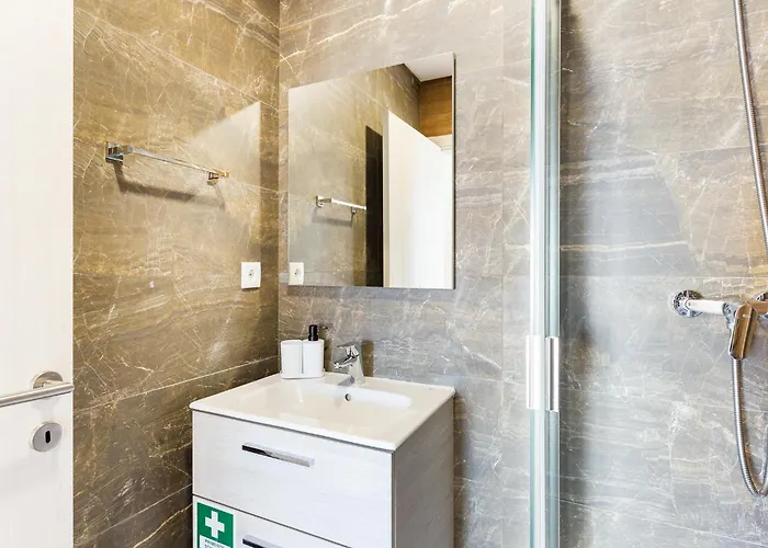 Your Algarve Base -bright 2br With Pool & Terrace Lägenhet