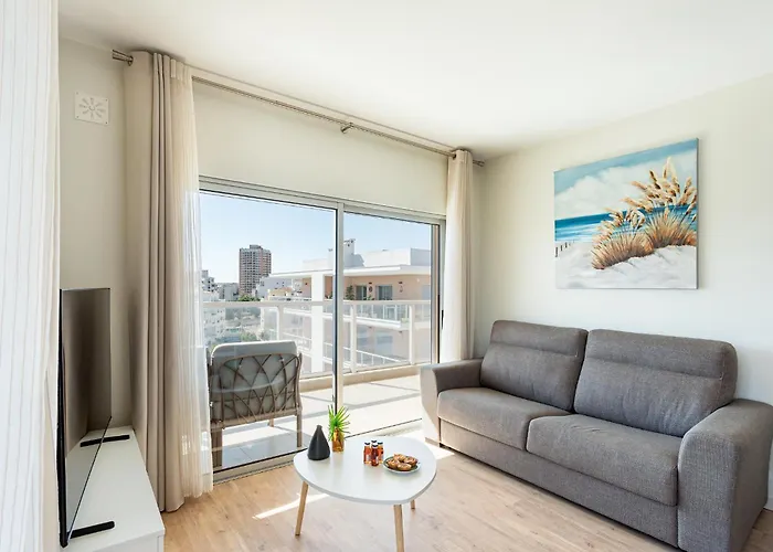 Lägenhet Your Algarve Base -bright 2br With Pool & Terrace *