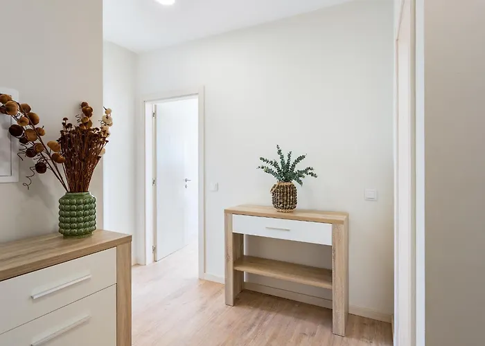 Lägenhet Your Algarve Base -bright 2br With Pool & Terrace