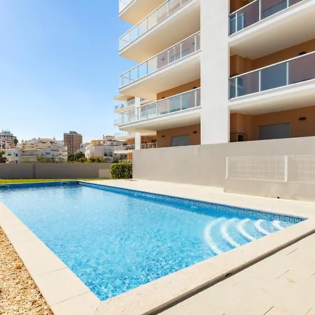 Your Algarve Base -bright 2br With Pool & Terrace Апартаменты Портиман
